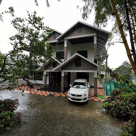 Cherry Blossom Homestays Munnar 2Bhk Exterior photo