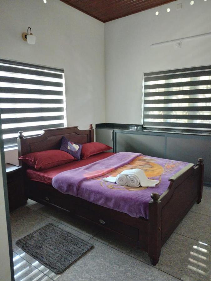 Cherry Blossom Homestays Munnar 2Bhk Exterior photo